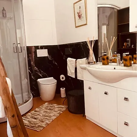Byron Centro Parco Cinque Terre Apartment